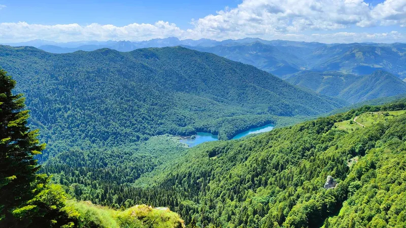Hiking kroz Nacionalni park Biogradsku goru