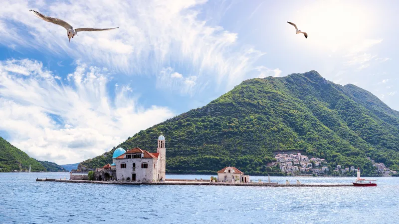 Tura gliserom (Tivat-Gospa od Škrpjela-Perast-Tivat)